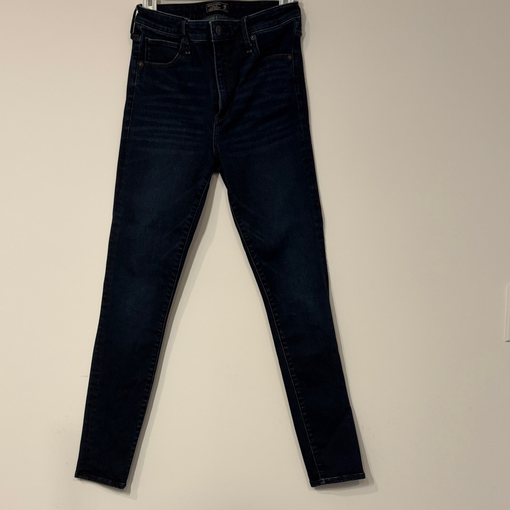 ABERCROMBIE & FITCH Dark Blue Skinny Jeans